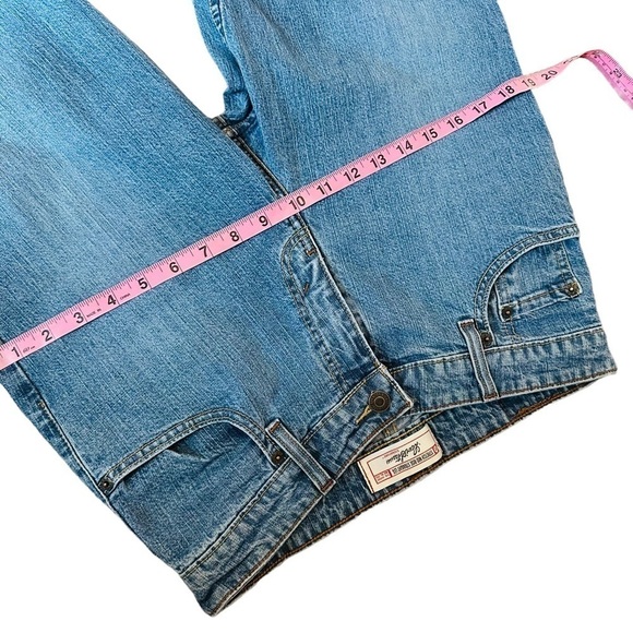 Vintage Levi’s Jeans Women’s Straight Leg Blue Denim Cotton W 28 Long Tall - Picture 10 of 10